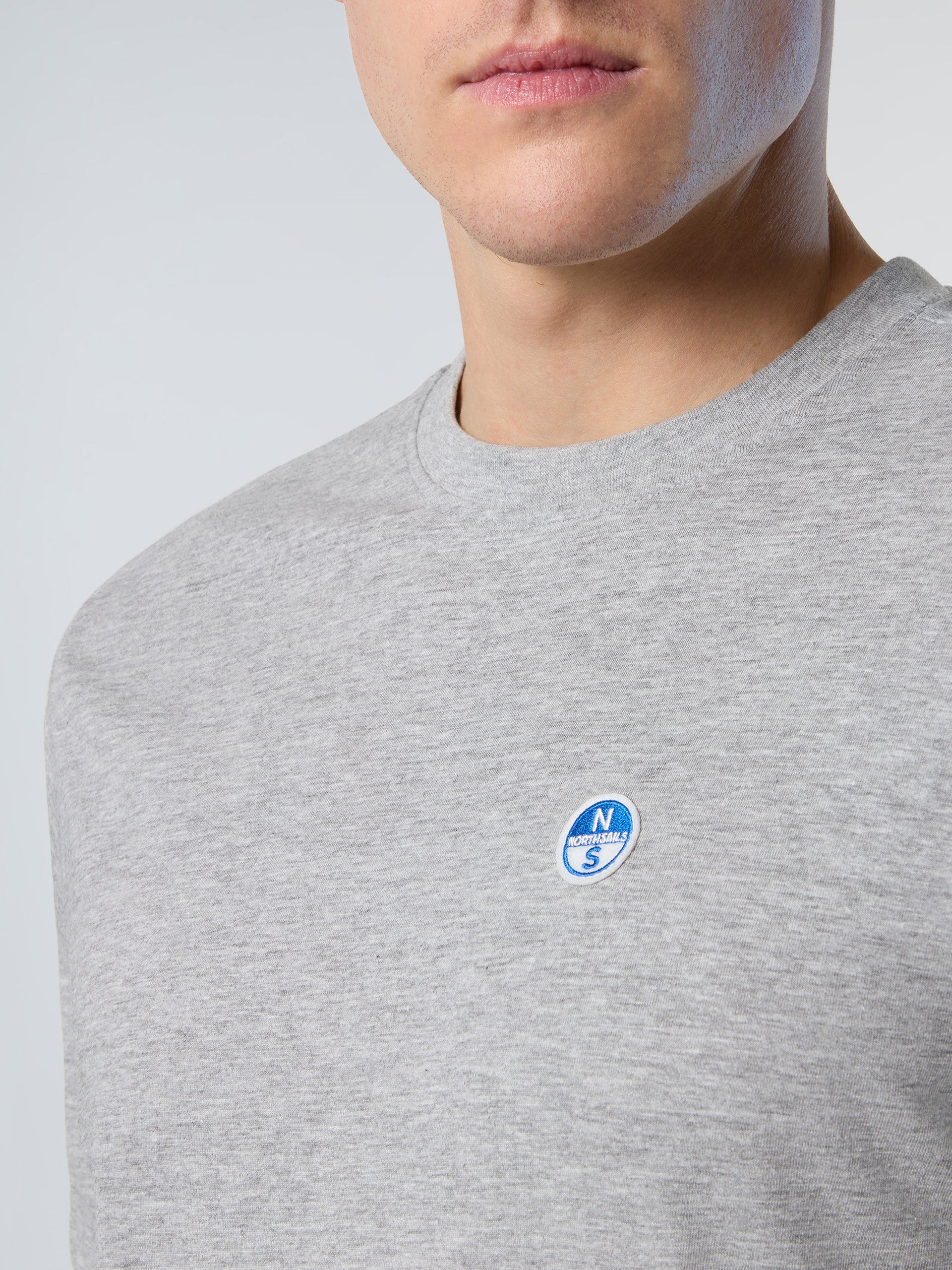 T-shirt with logo patch - Image 31