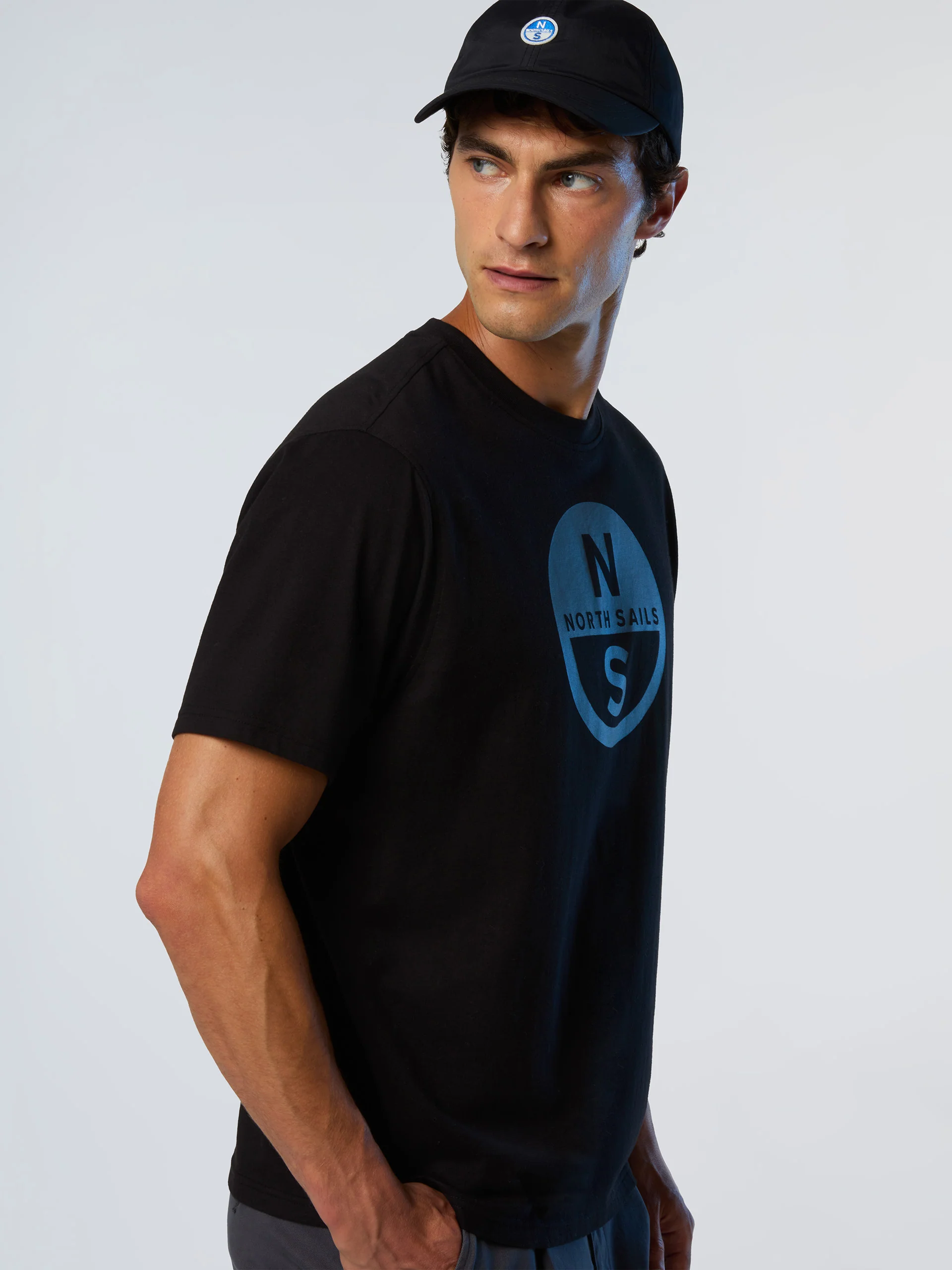 T-shirt with maxi print - Image 20
