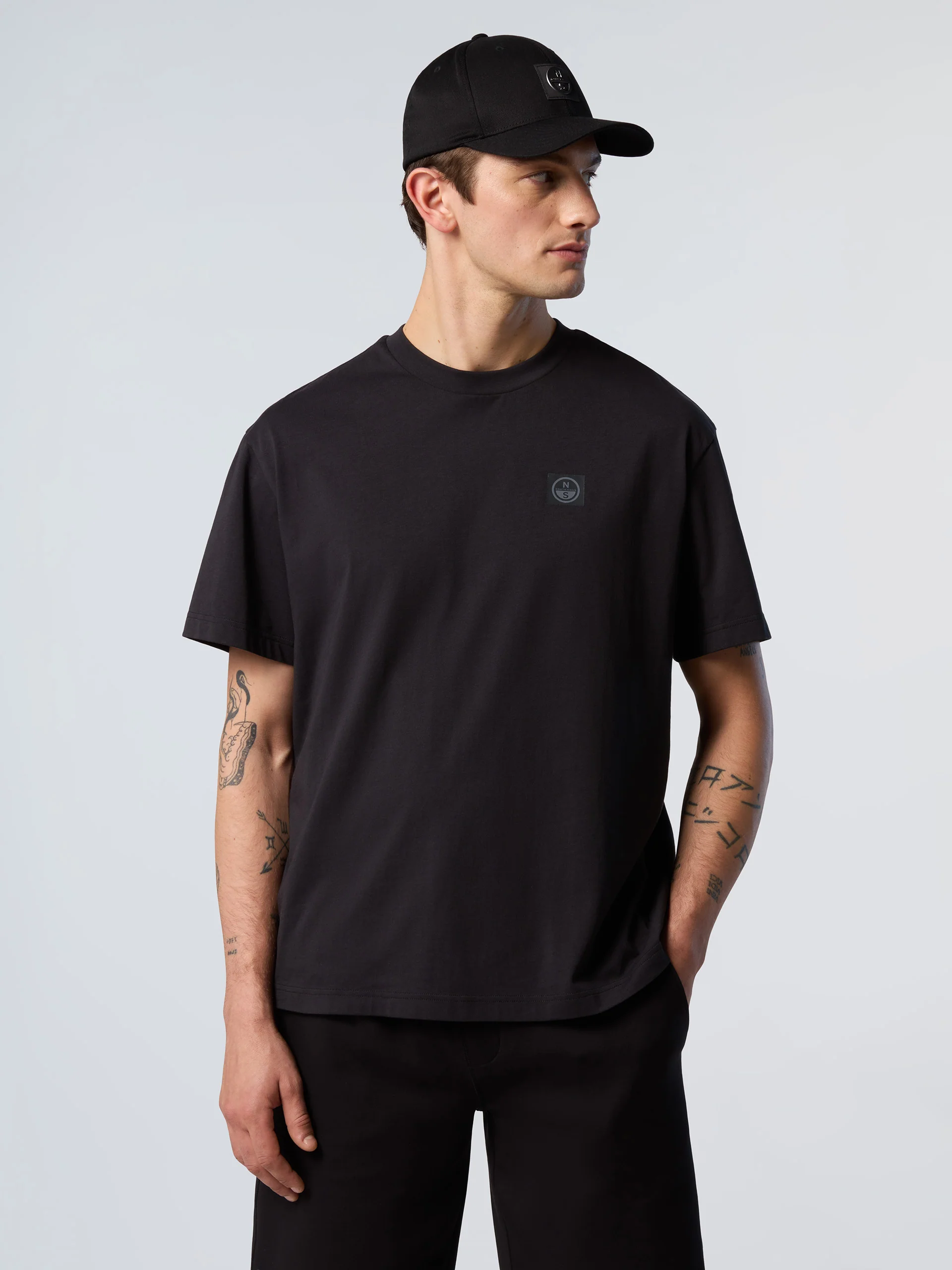 T-shirt with kitesurfing print - Image 15