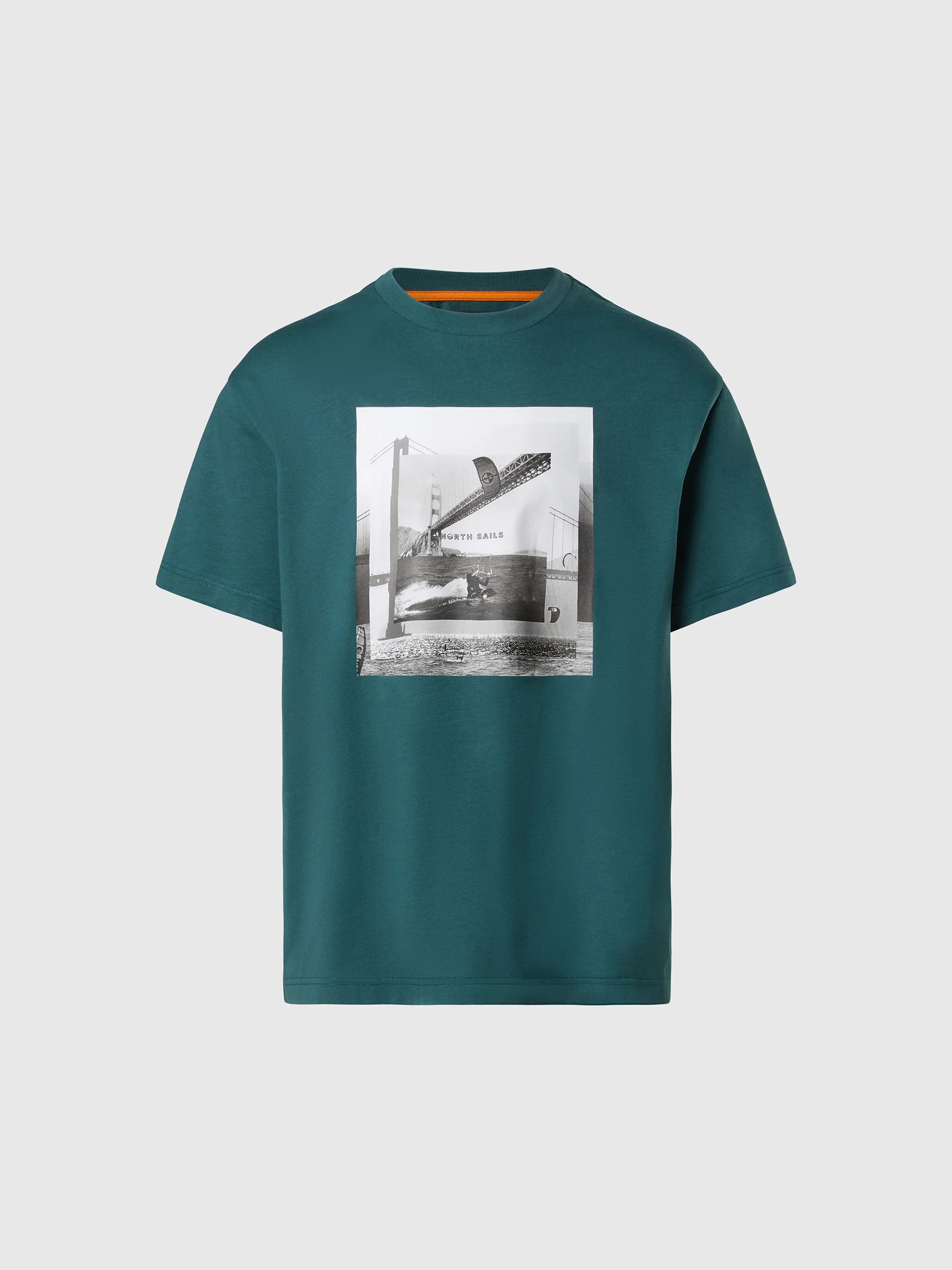 T-shirt with kitesurfing print - Image 3