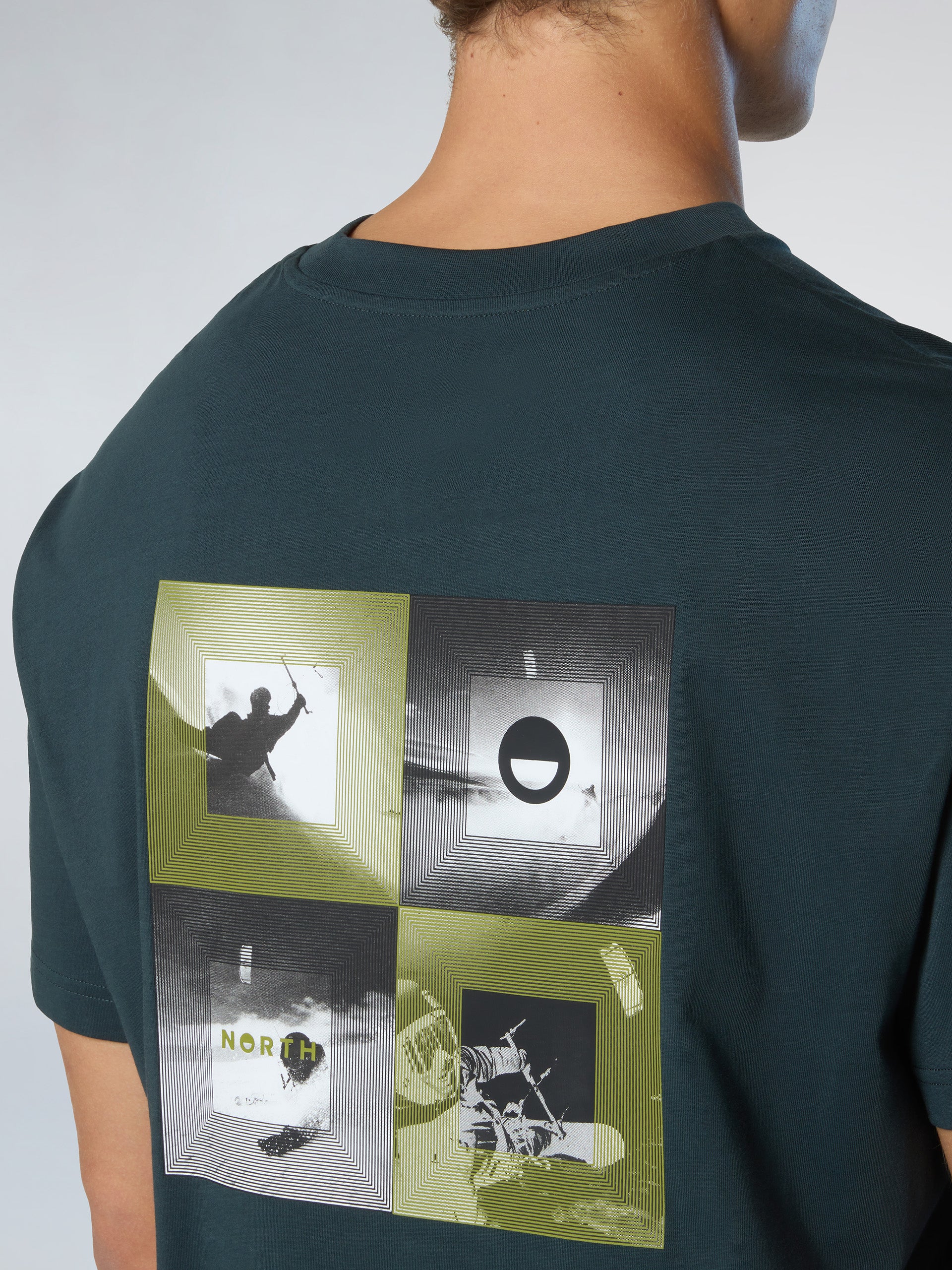 T-shirt with graphic print - Image 12