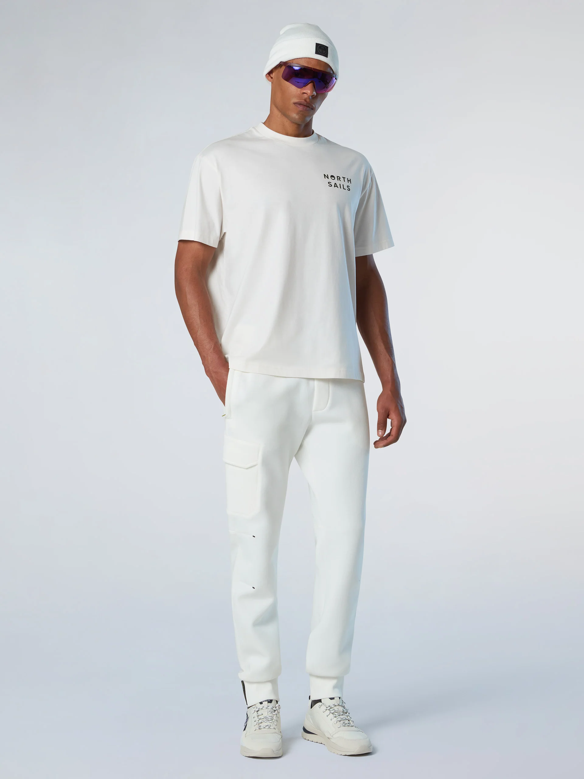 T-shirt with graphic print - Image 4