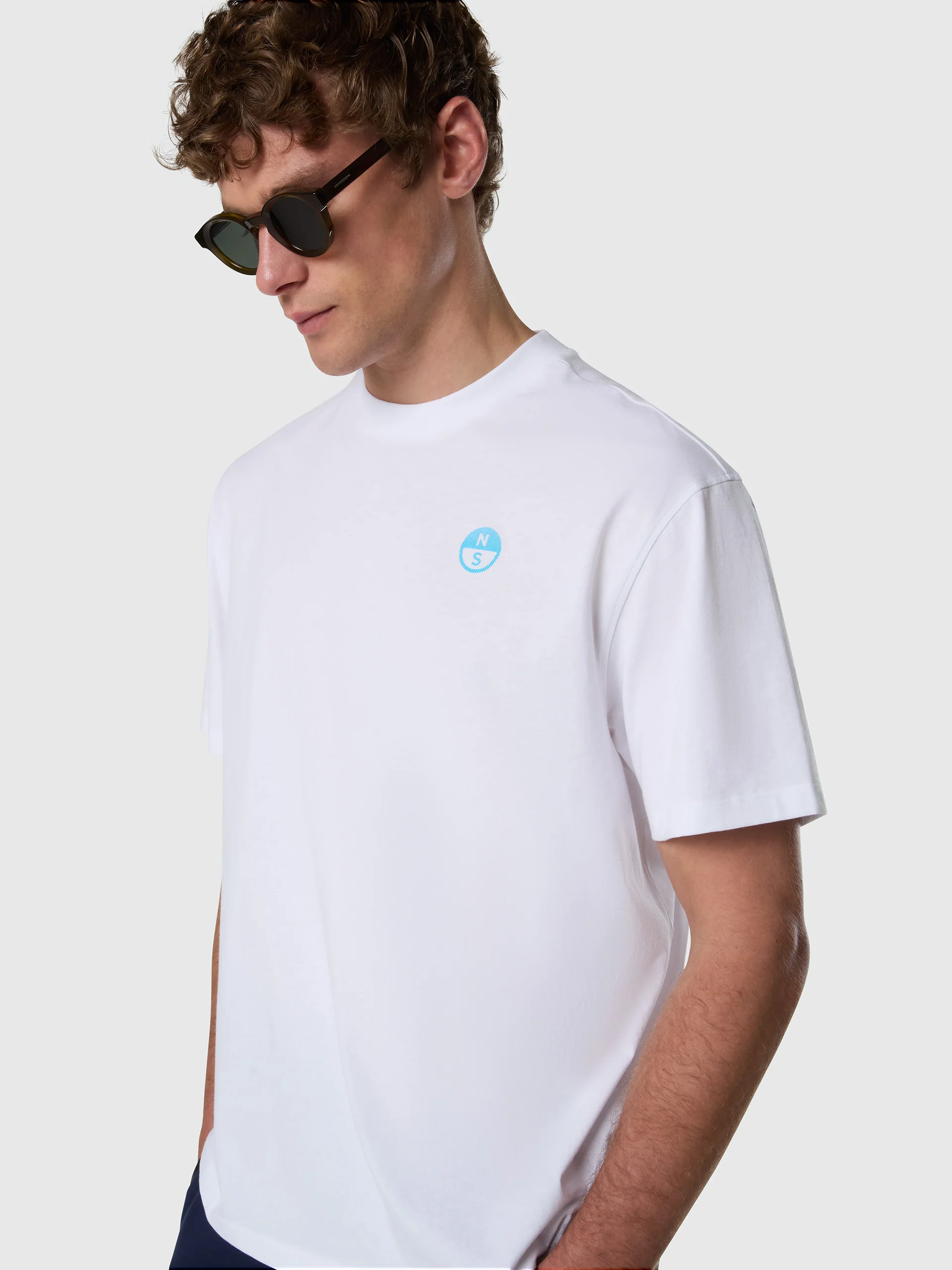 T-shirt with kitesurfing print - Image 15