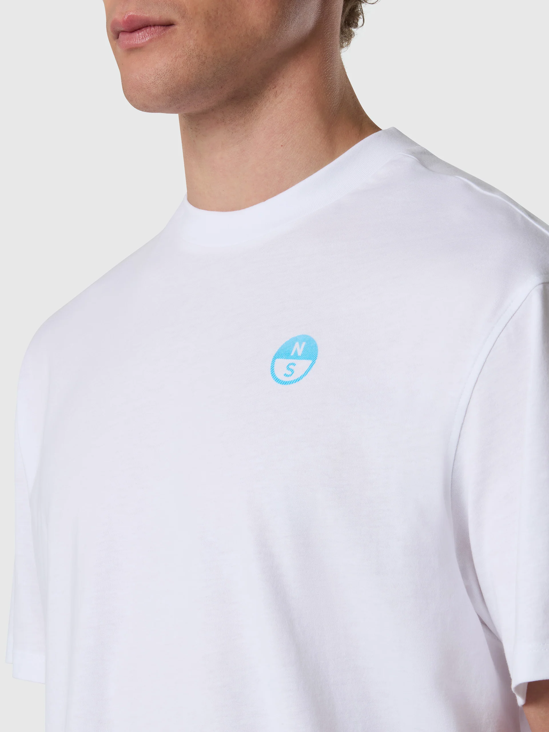 T-shirt with kitesurfing print - Image 19