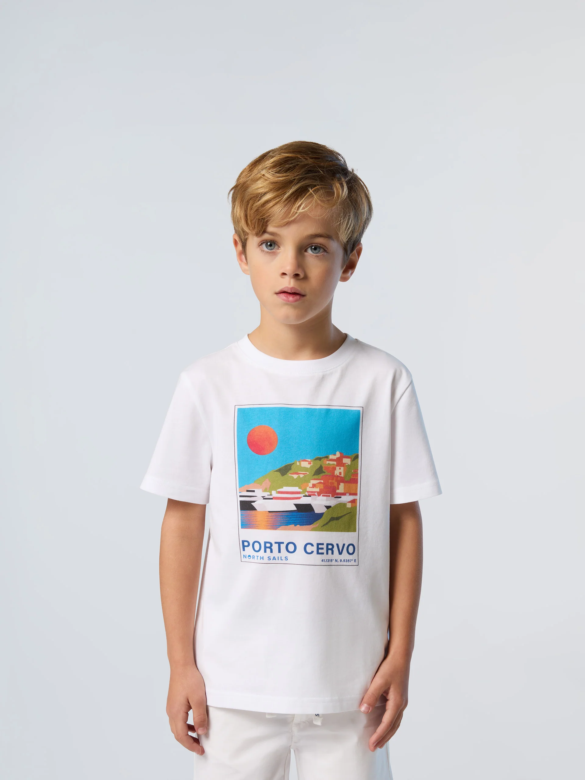 T-shirt with graphic print