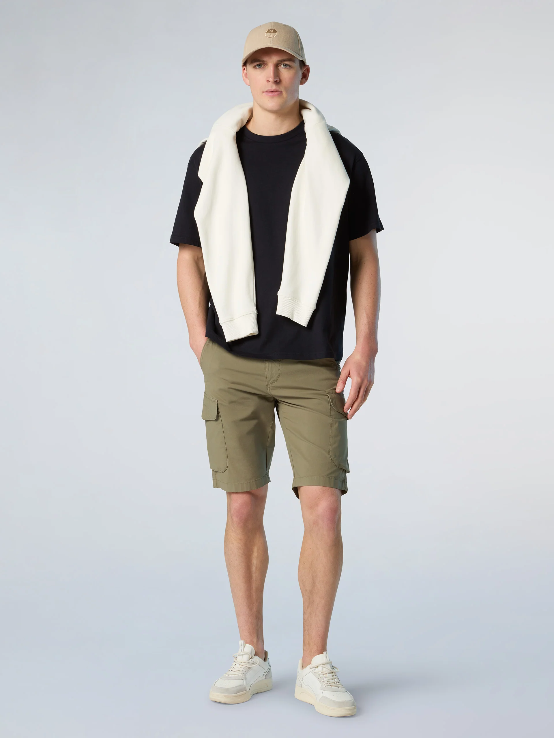 Heavy cotton T-shirt - Image 21