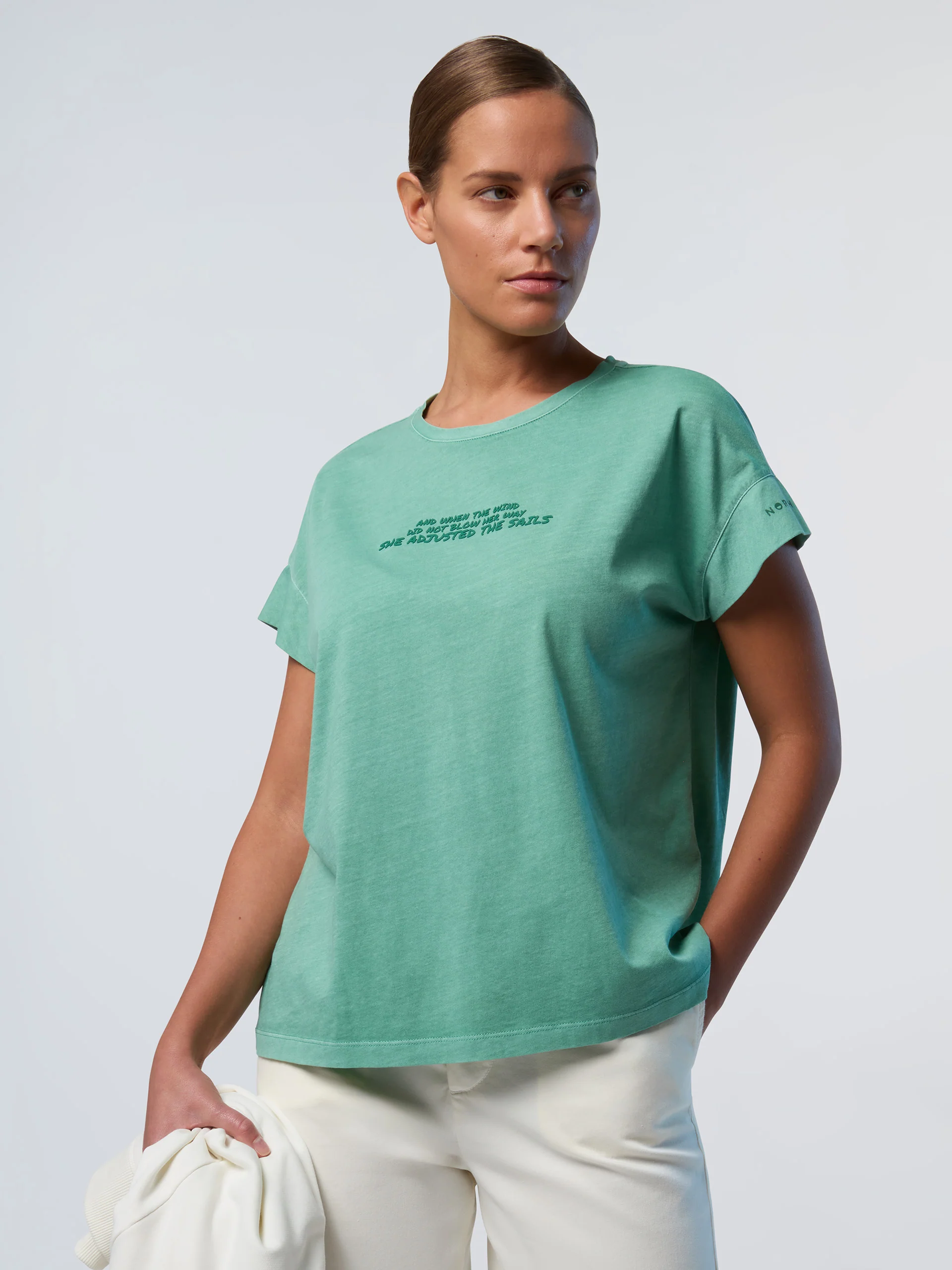 T-shirt with slogan print - Image 9