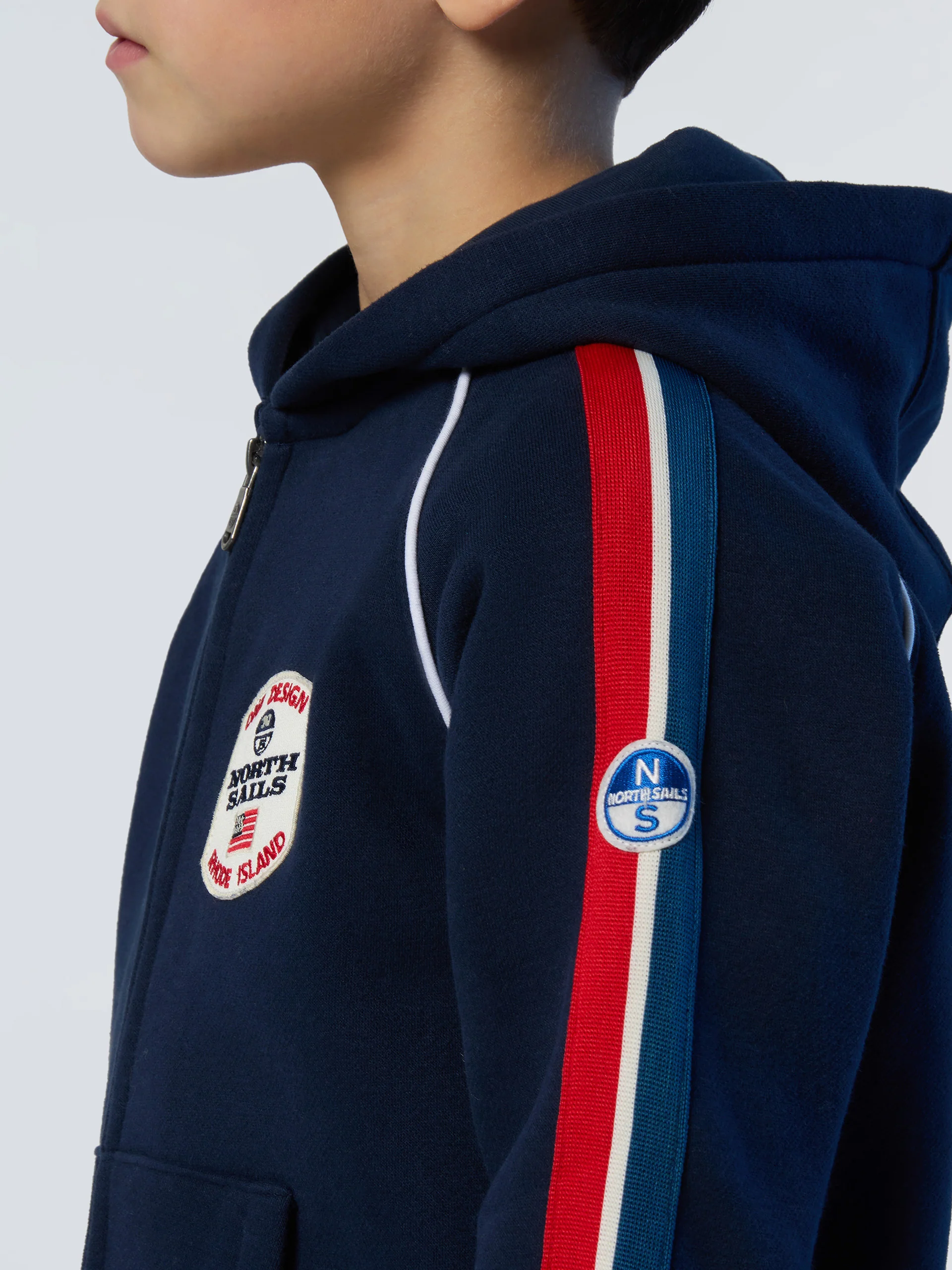 Tracksuit with upcycled patch - Image 7