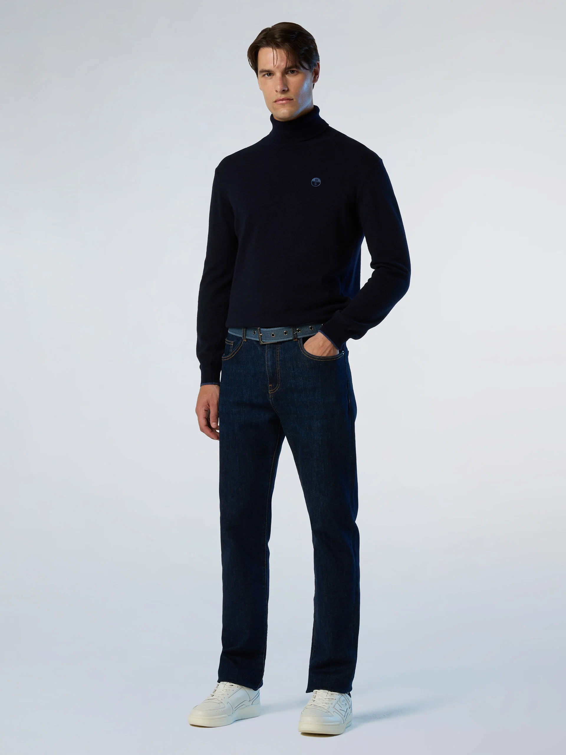 Cashmere blend turtle-neck sweater - Image 11