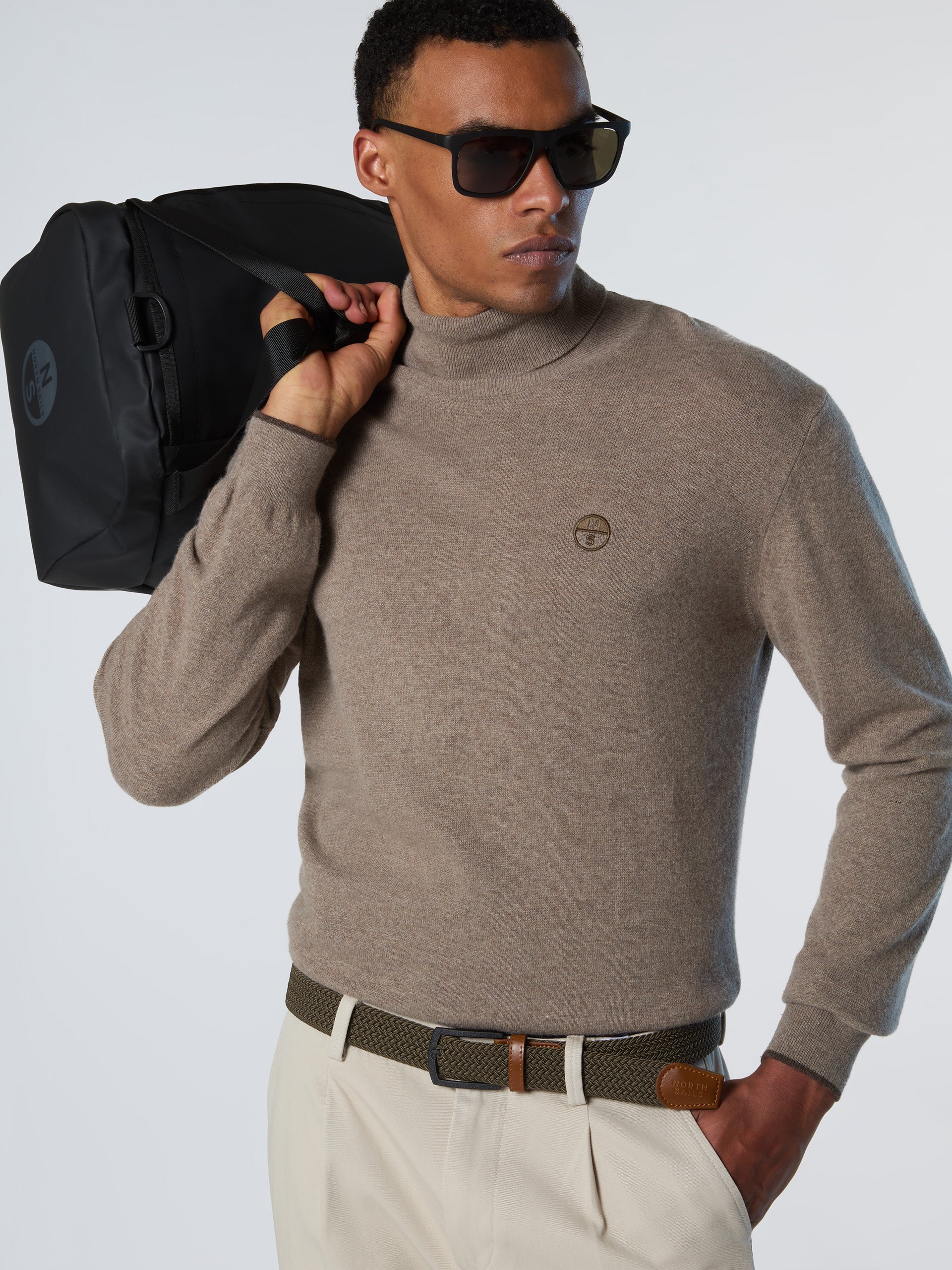 Cashmere blend turtle-neck sweater - Image 2