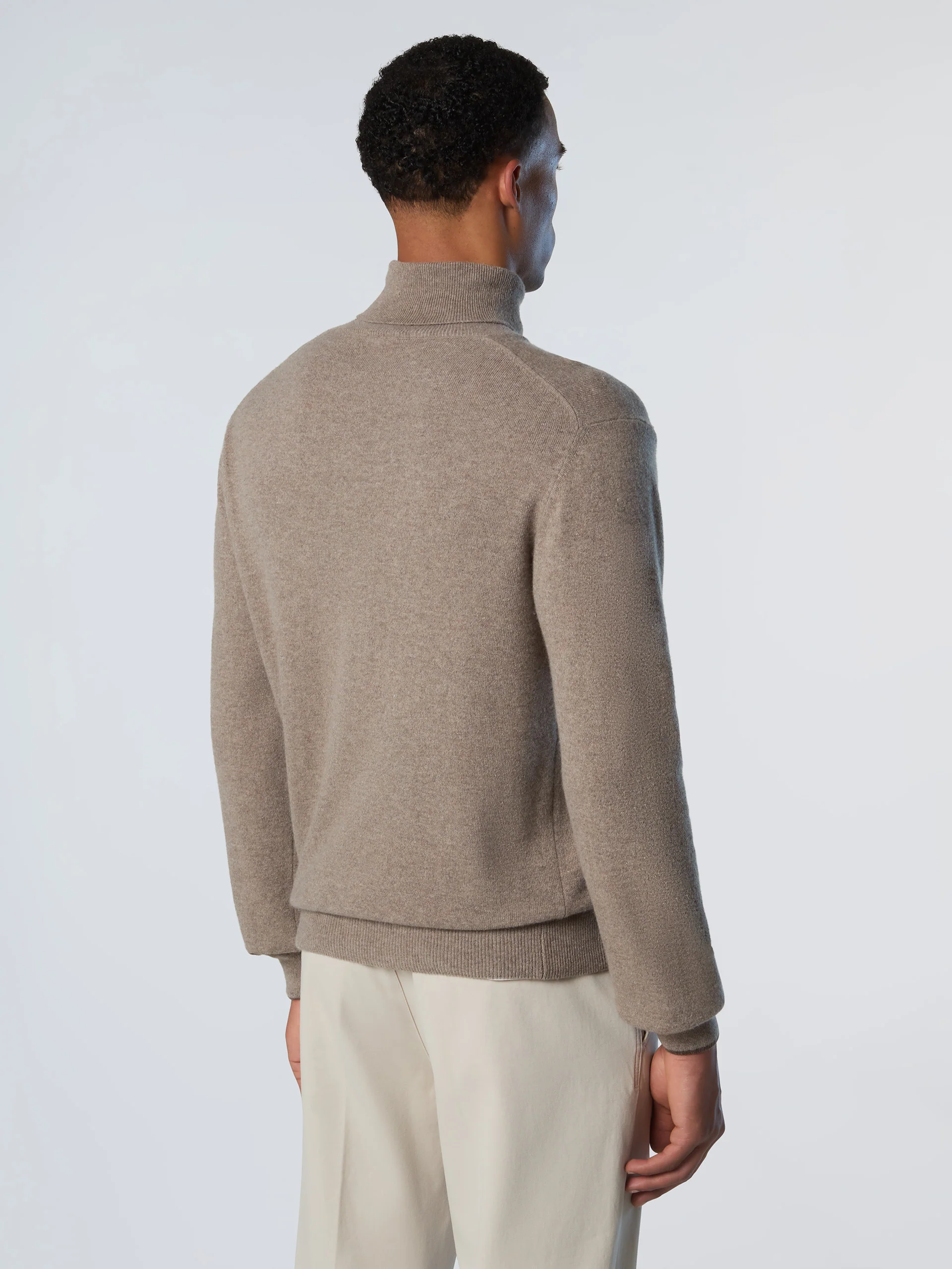Cashmere blend turtle-neck sweater - Image 4