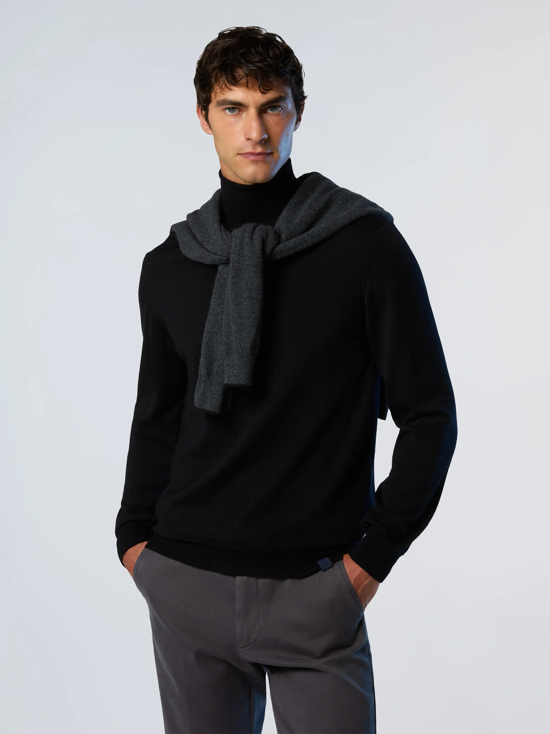 Merino wool turtle-neck sweater - Image 20