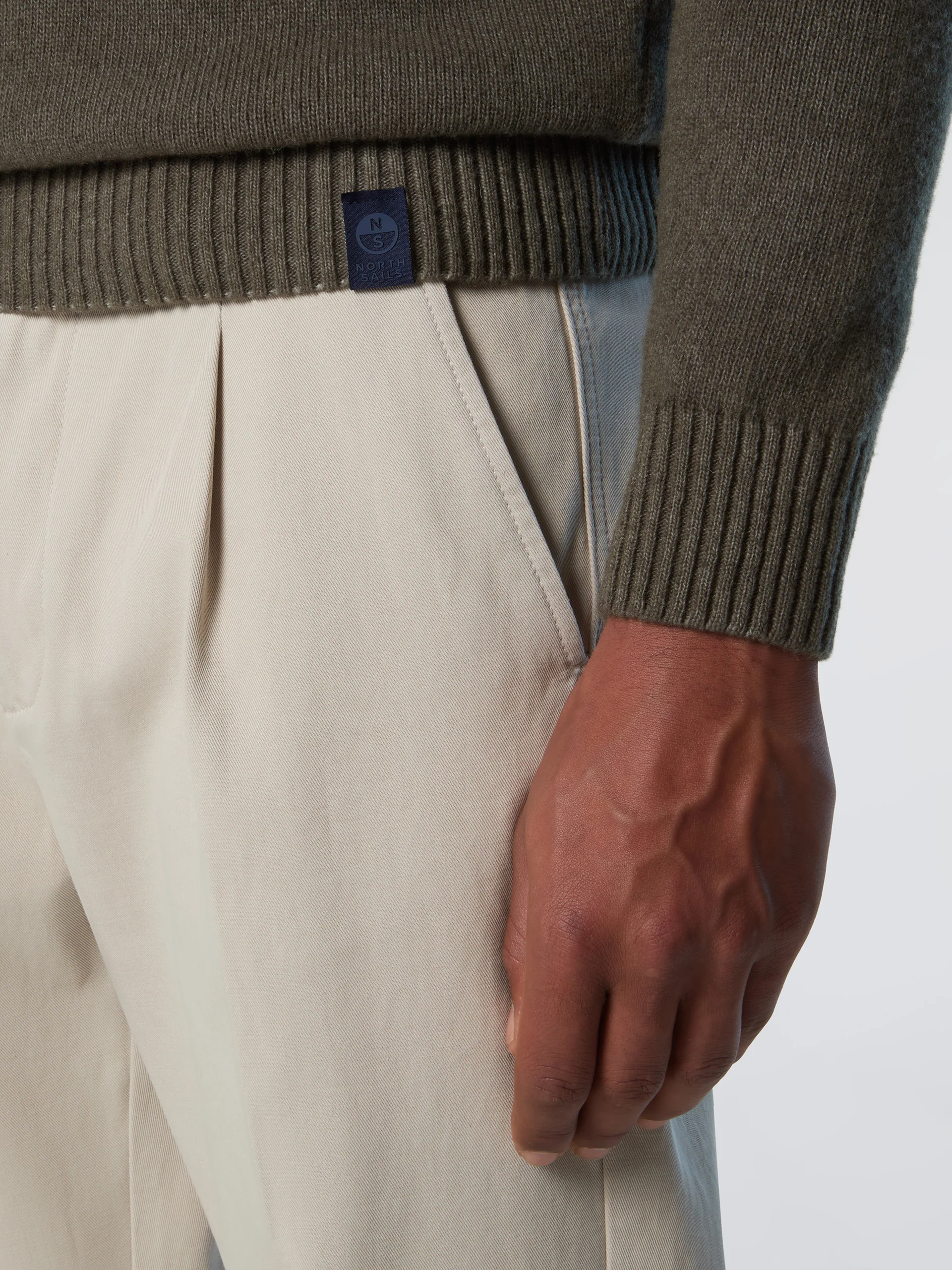 Faded turtle-neck sweater - Image 6
