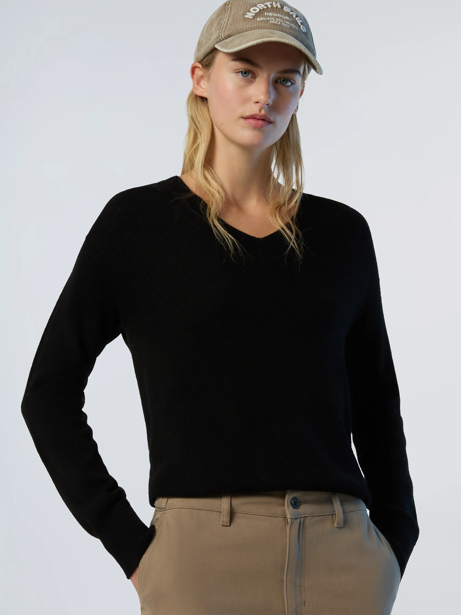 V-neck saddle shoulder sweater - Image 8