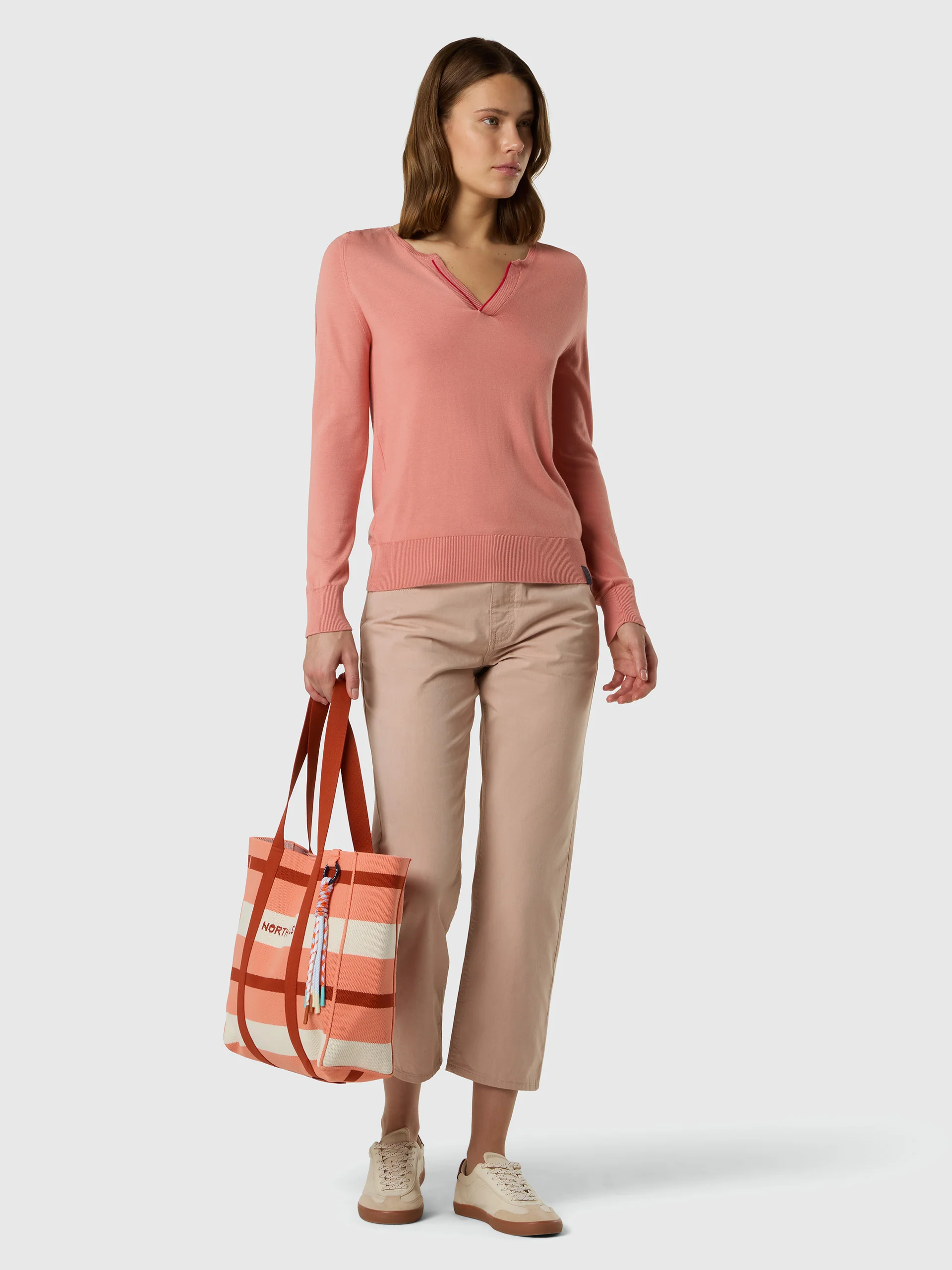 Viscose-cotton V-neck sweater - Image 12