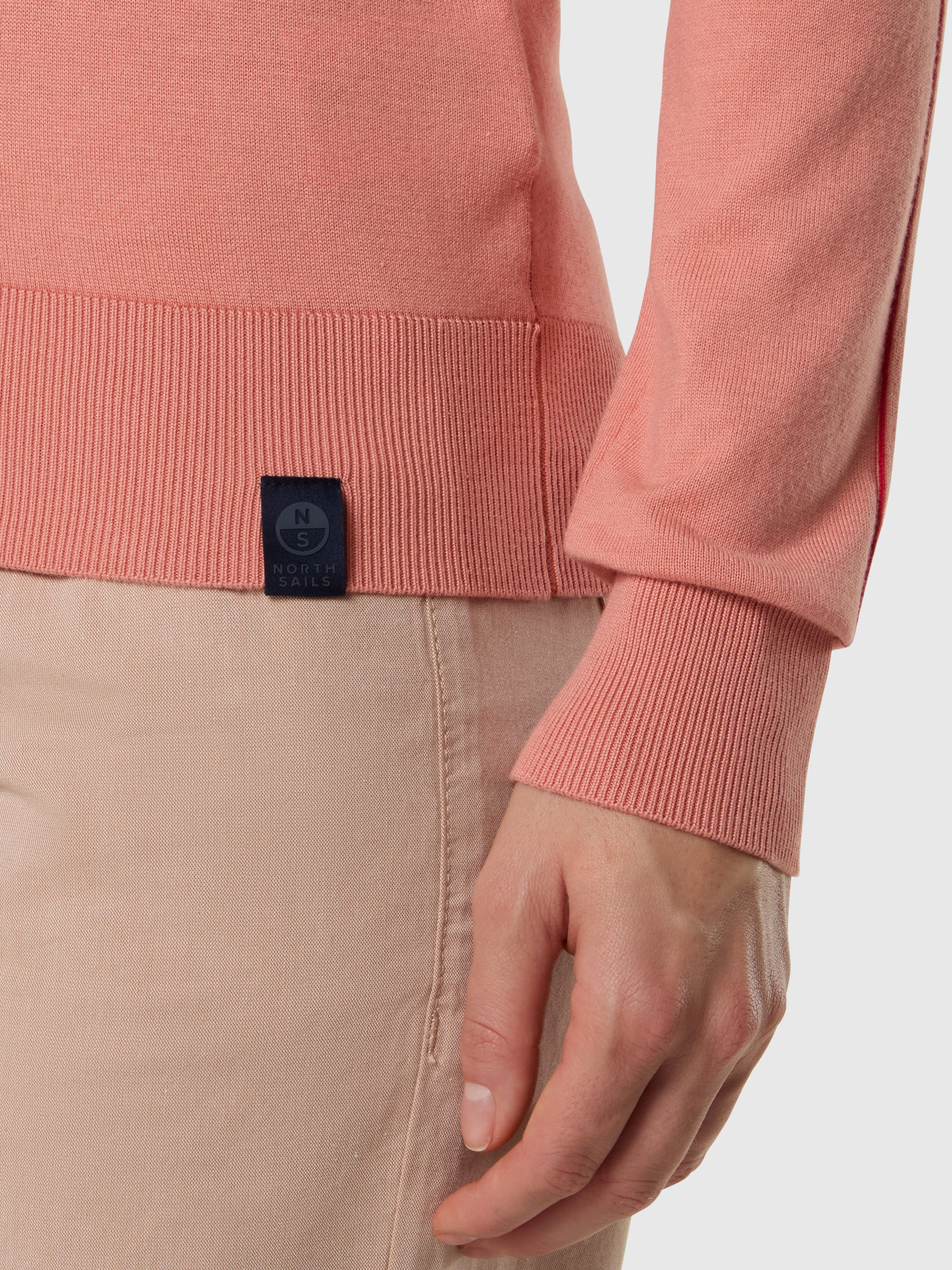 Viscose-cotton V-neck sweater - Image 13