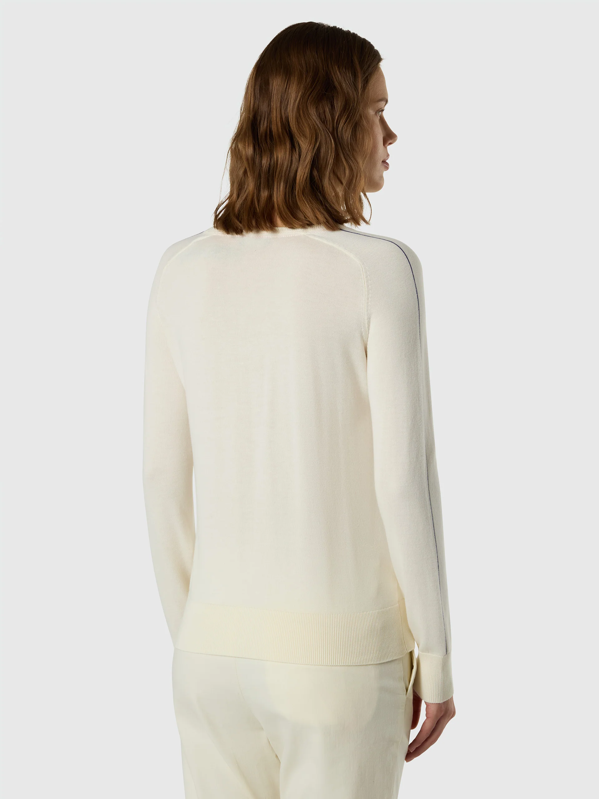 Viscose-cotton V-neck sweater - Image 4