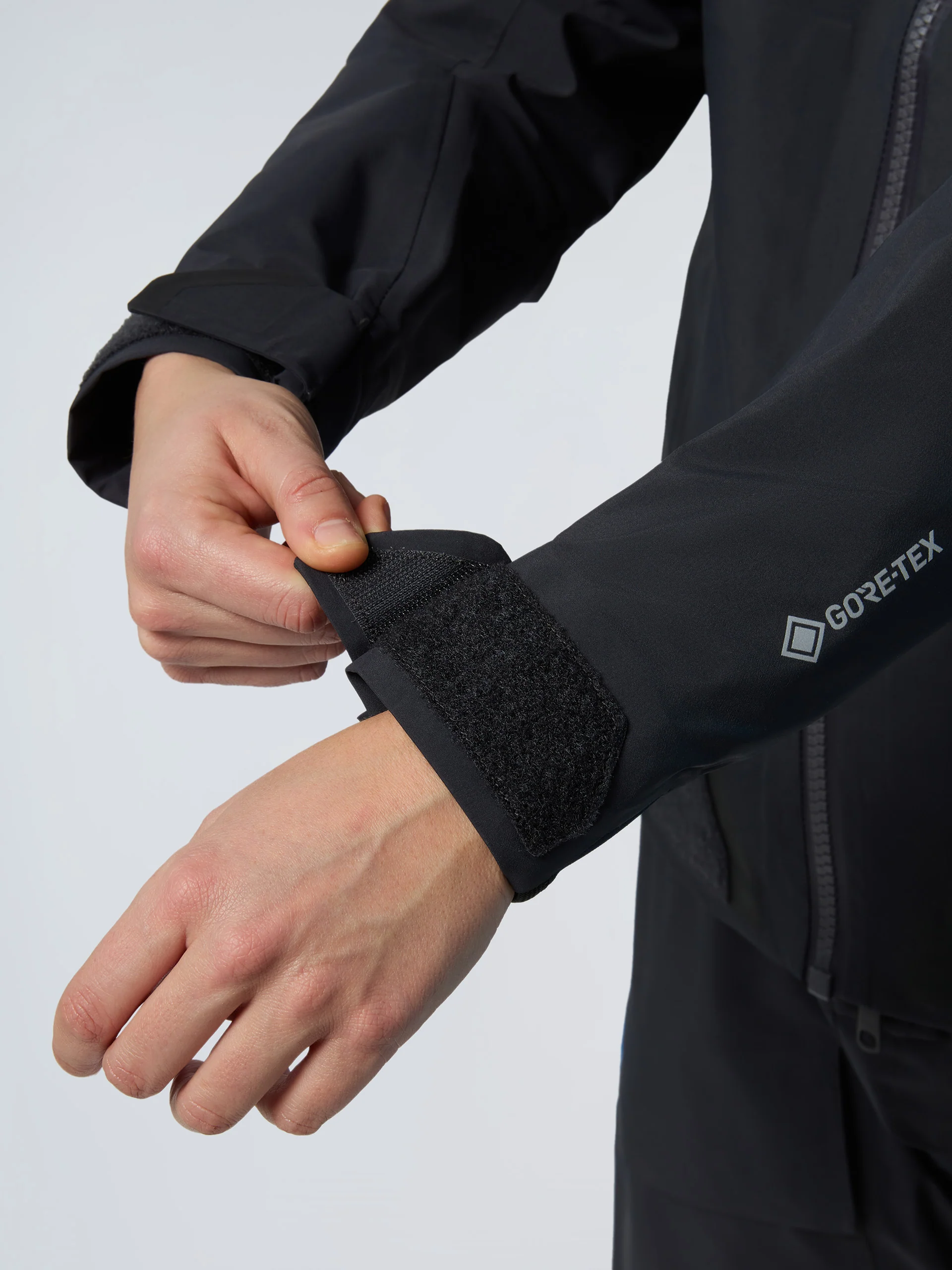 Inshore Race Hybrid Jacket - Image 16